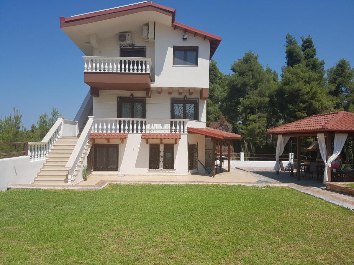 Elani Apartments سيفيري المظهر الخارجي الصورة