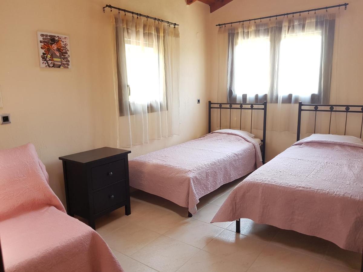 Elani Apartments سيفيري المظهر الخارجي الصورة